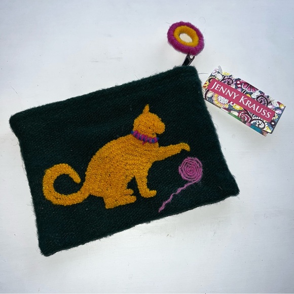Jenny Krauss Cat with Yarn Ball Zip Up Clutch Pouch Green Yellow and Pink NWT - Picture 8 of 8